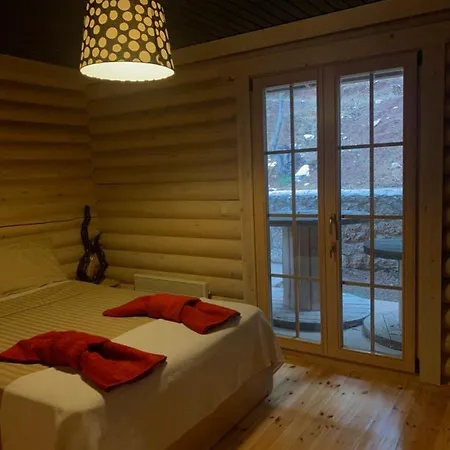 木屋 Shelter